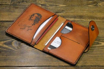 Крафтовые изделия из натуральной кожи ручной работы - T5BpaUQB74w.jpg