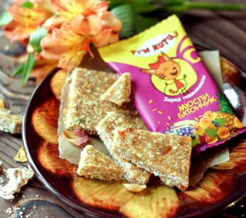 Здоровое питание. Орехи, сухофрукты. Специи. Сладости - vnorXbeBTpI.jpg