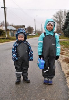 Закупка детской непромокаемой одежды и обуви Smail - FullSizeRender-23-07-19-04-48-3.jpg